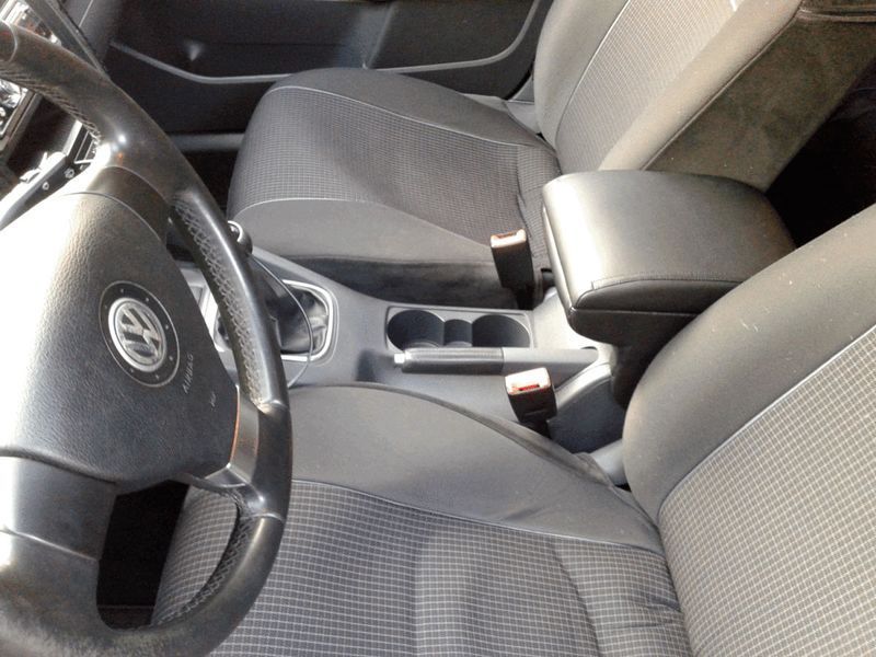 Підлокітник Volkswagen Passat B5 1996-2005 Armrest чорний 28629 фото